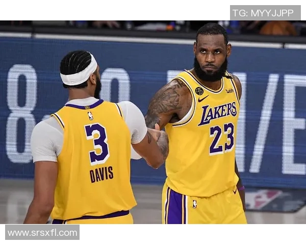 湖人对决热火山猫精彩直播全程回顾与分析